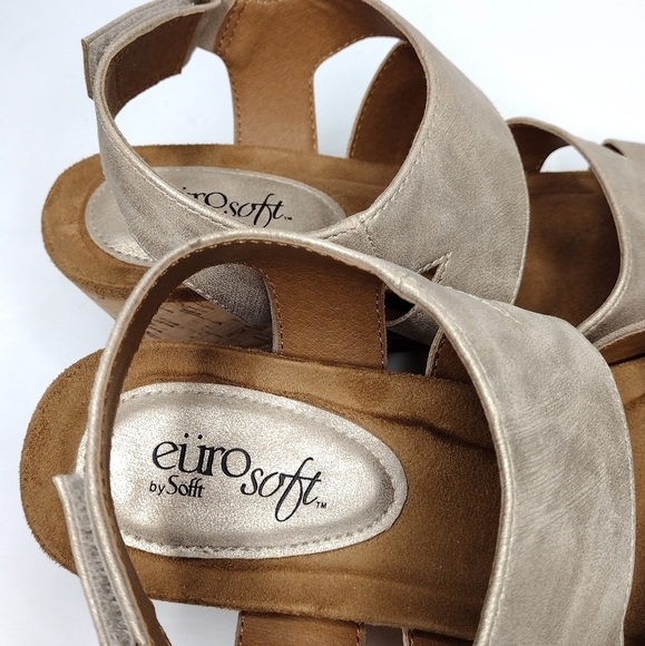 Euro By Soft Sadra Women's Gold Open Toe Comfort Wedge Sandals - Picture 13 of 15